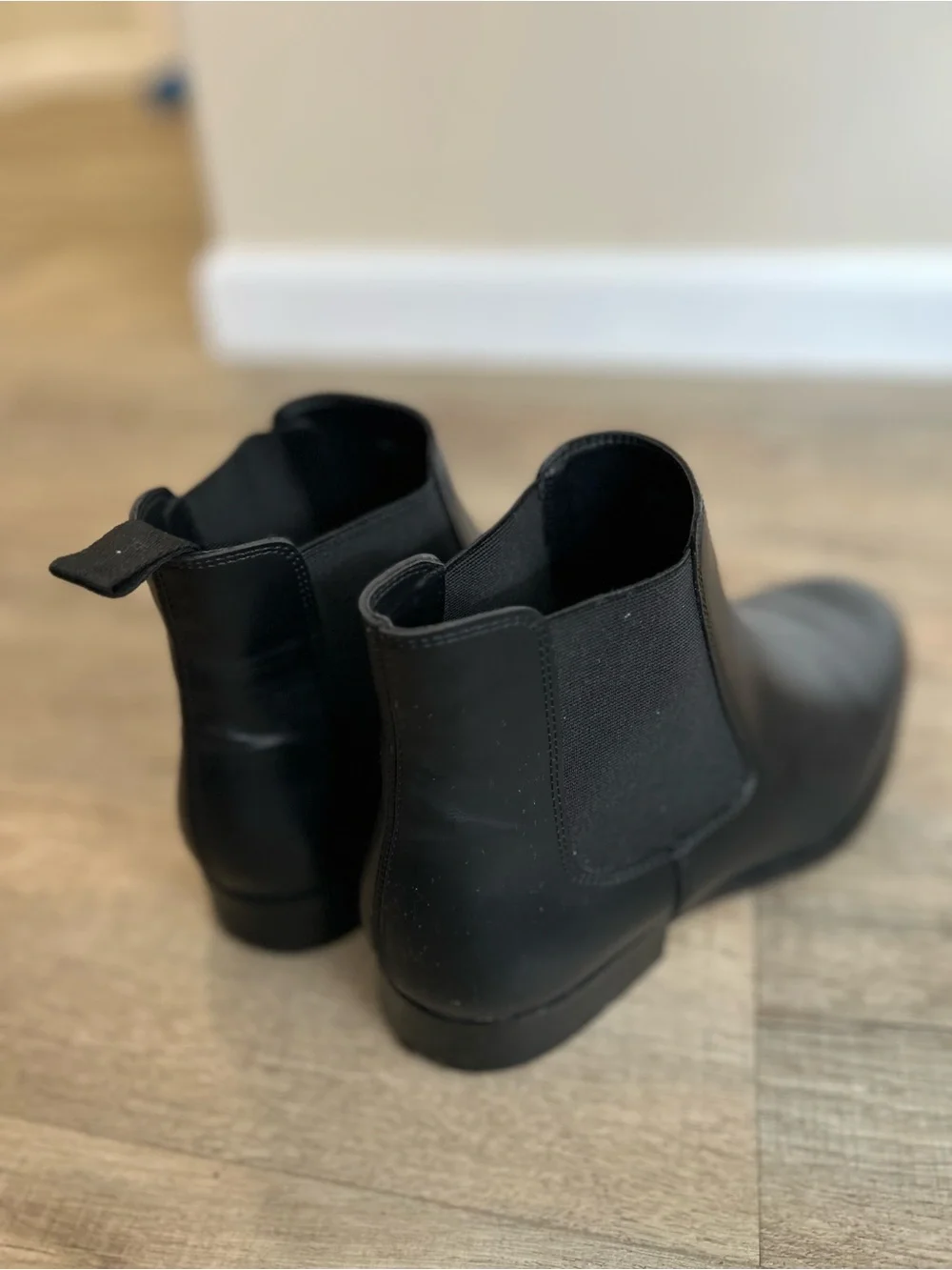 Zara Men’s Black Leather Chelsea Boots Size 42 (US 9)